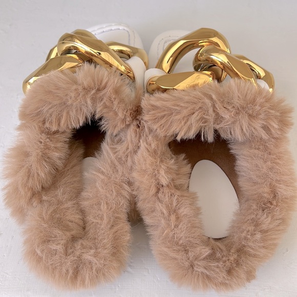 Curb Chain Faux Fur Footbed Loafer - Picture 9 of 10